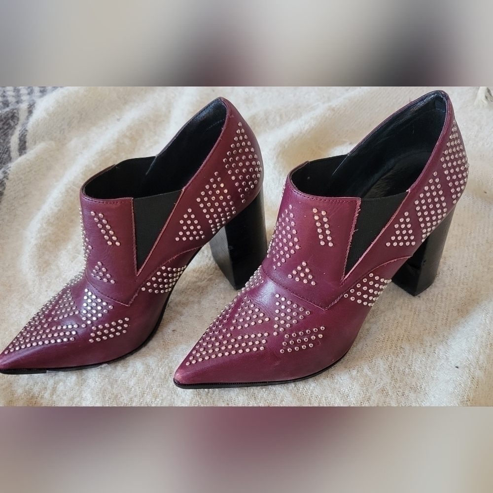 See by Chloe Leather Carnaby Shine Studded Ankle Bootie Ginger Burgundy-Size 38 - Picture 3 of 6